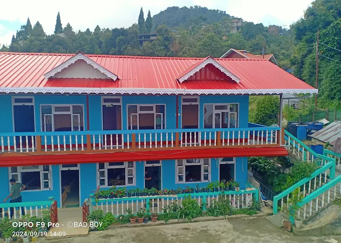 Rishop Mountain Homestay